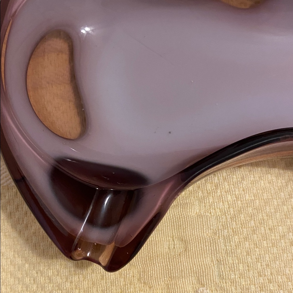Sasaki vintage ashtray.  Two tone purple, no chips does have a white smudge - Picture 6 of 7